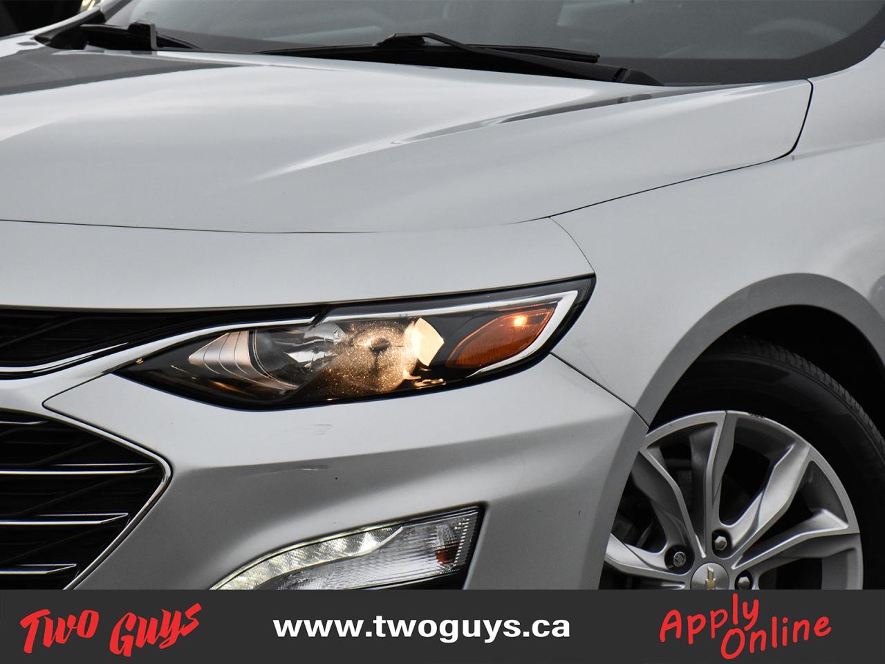 2020 Chevrolet Malibu LT   1.5L Photo2