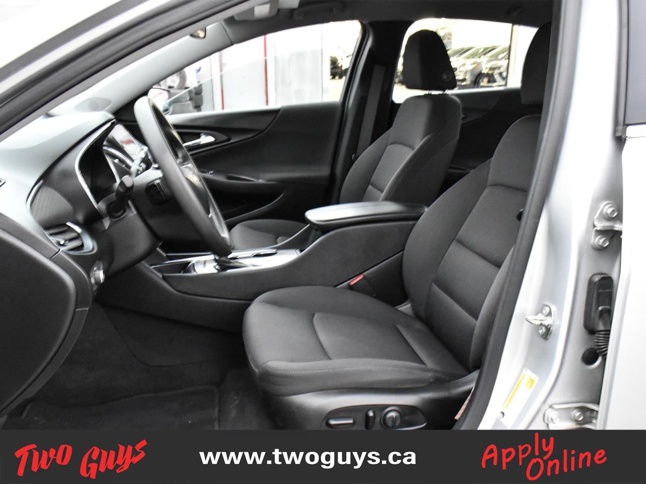 2020 Chevrolet Malibu LT   1.5L Photo