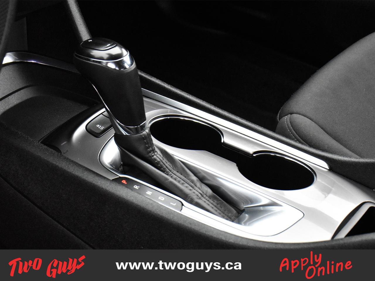 2020 Chevrolet Malibu LT   1.5L Photo