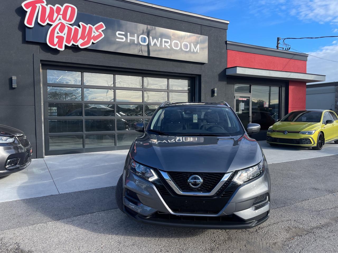 2023 Nissan Qashqai SV 2.0L AWD   Sunroof   Lease Return   Clean CF Photo