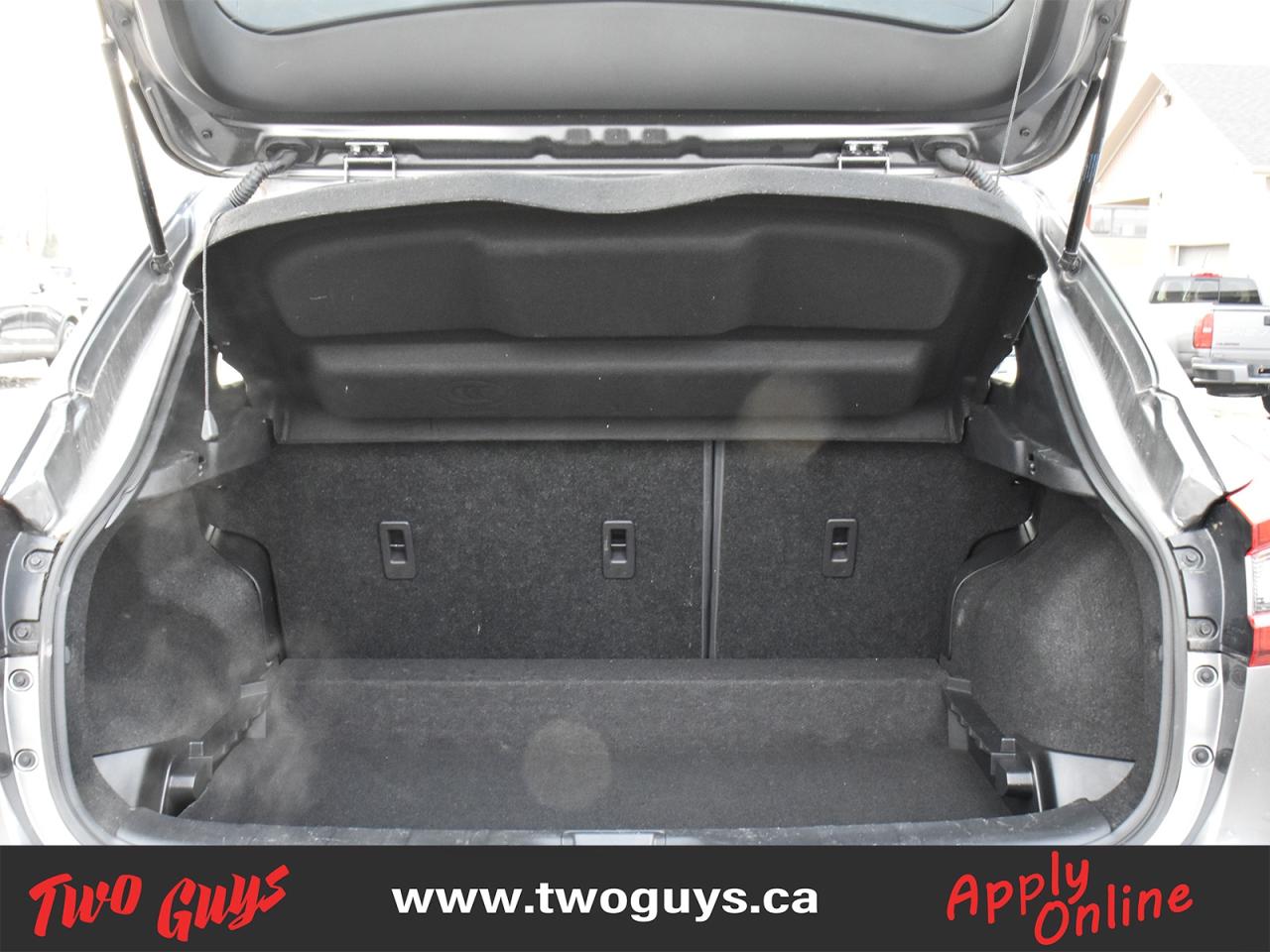 2023 Nissan Qashqai SV 2.0L AWD   Sunroof   Lease Return   Clean CF Photo