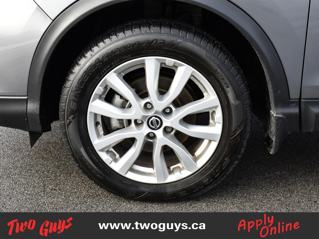 2023 Nissan Qashqai SV 2.0L AWD   Sunroof   Lease Return   Clean CF Photo