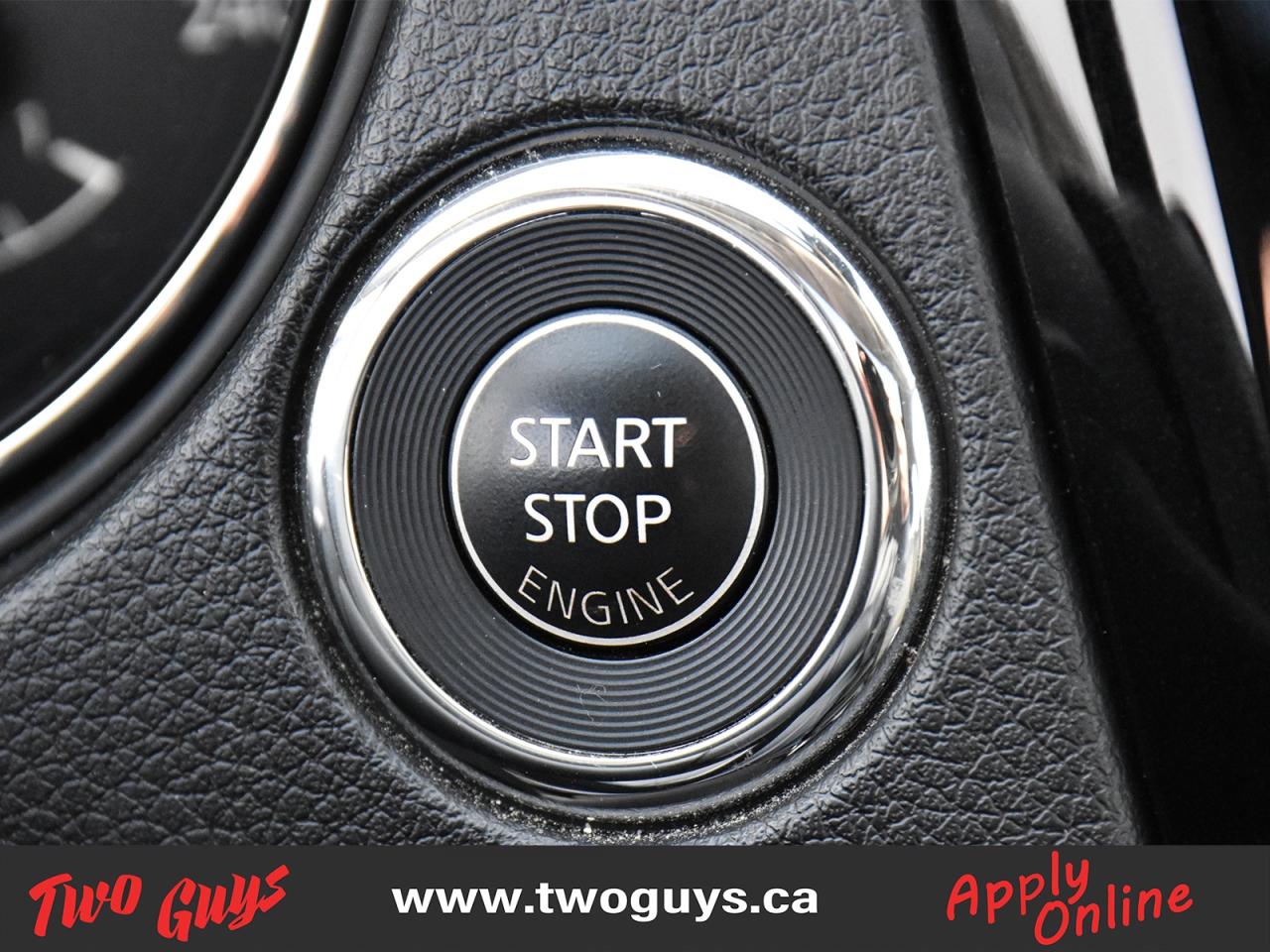 2023 Nissan Qashqai SV 2.0L AWD   Sunroof   Lease Return   Clean CF Photo