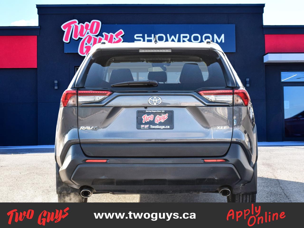 2020 Toyota RAV4 XLE FWD   Sunroof   Htd Cloth   Pwr Hatch Photo