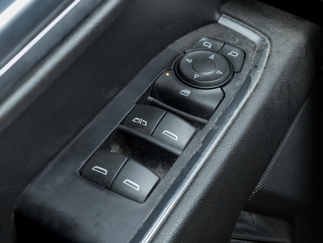 2022 GMC Sierra 1500 4WD Crew Cab 147  Elevation Photo