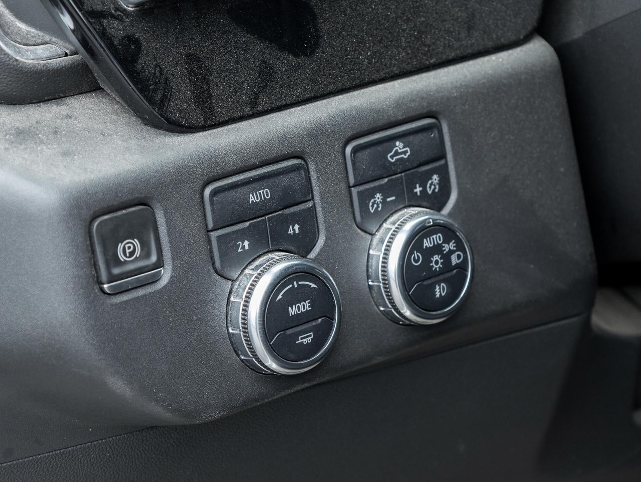 2022 GMC Sierra 1500 Elevation Black Wheels   LEATHER   6 SEATS Photo