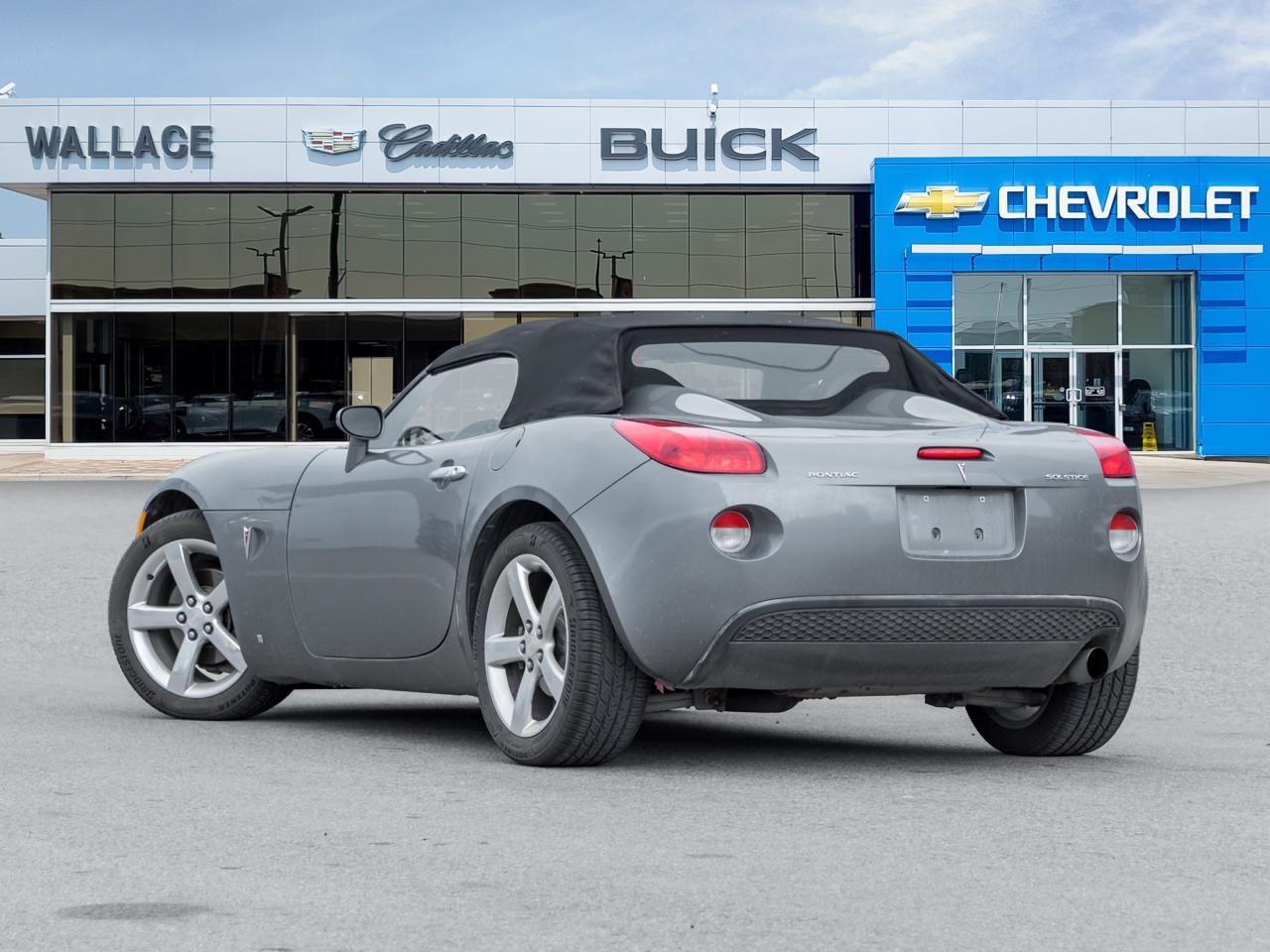 2006 Pontiac Solstice 2dr Conv, 5-SPD Manual!!, 2.4L, 18" Wheels Photo4