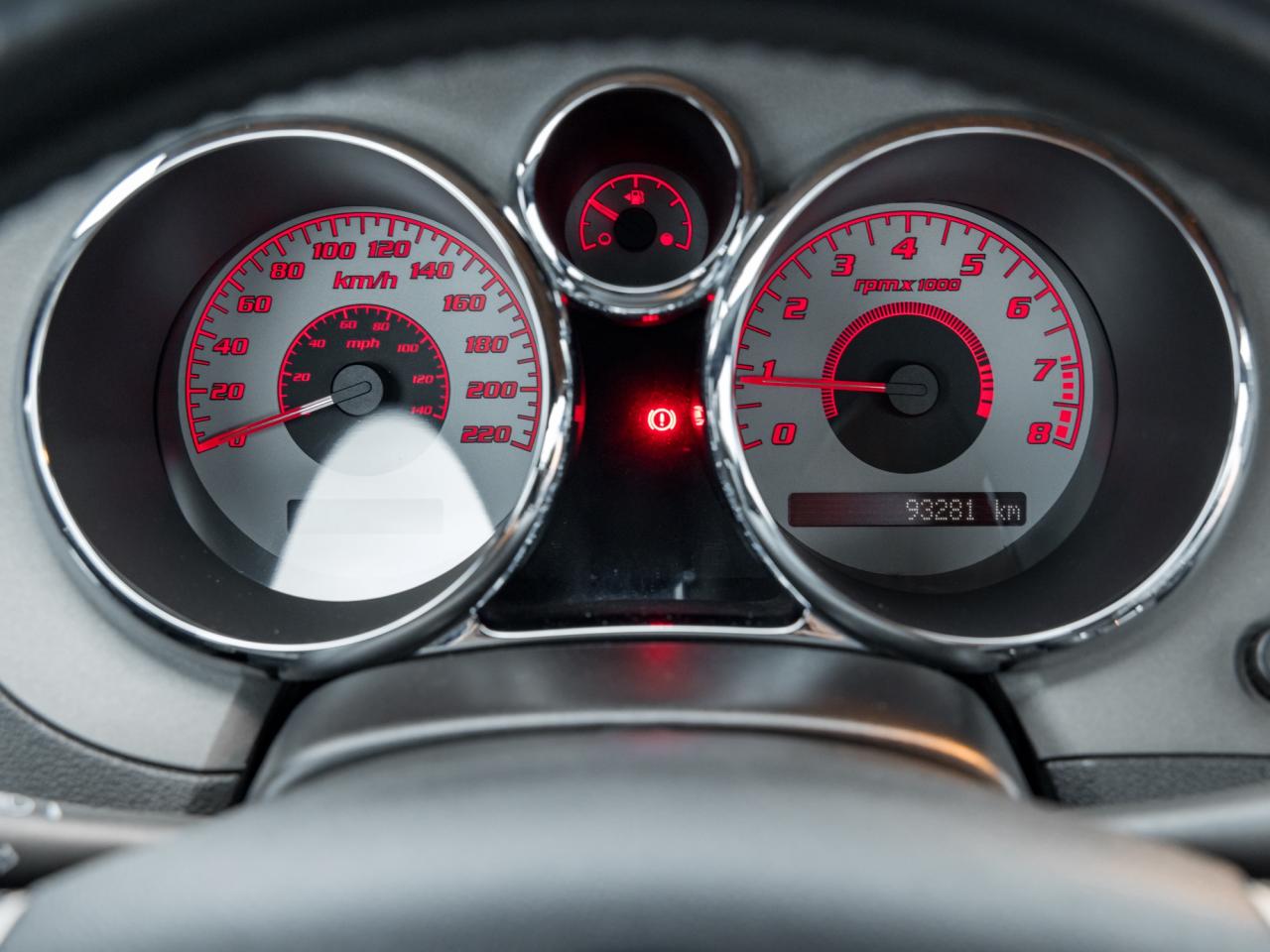 2006 Pontiac Solstice 2dr Conv, 5-SPD Manual!!, 2.4L, 18" Wheels Photo