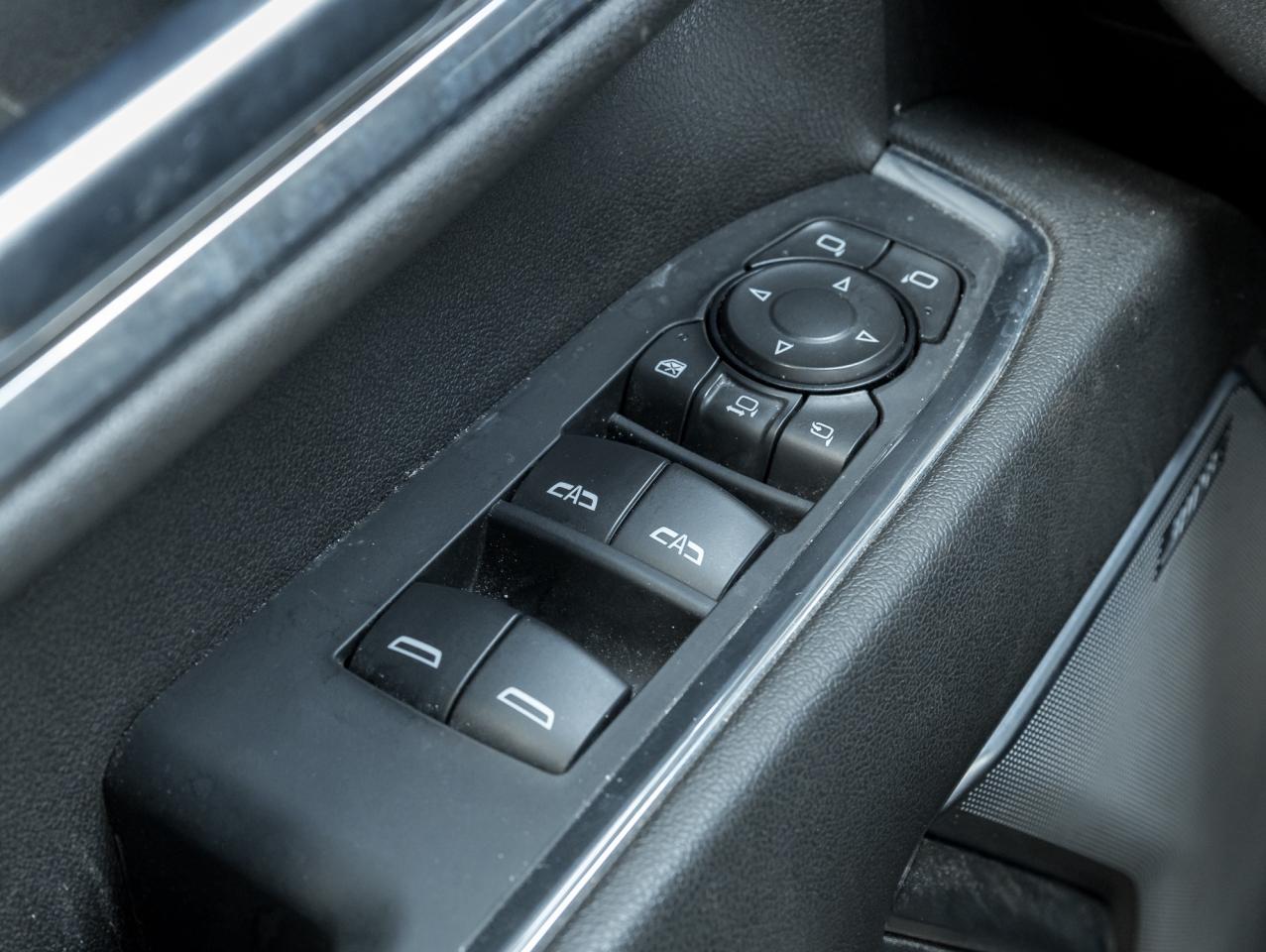 2024 Chevrolet SILVERADO 2500HD No Accident, Trailering, Tech, Off-Rd, Safety Pkgs Photo