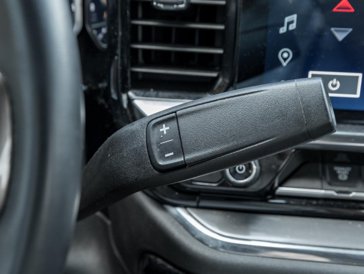 2024 Chevrolet SILVERADO 2500HD No Accident, Trailering, Tech, Off-Rd, Safety Pkgs Photo