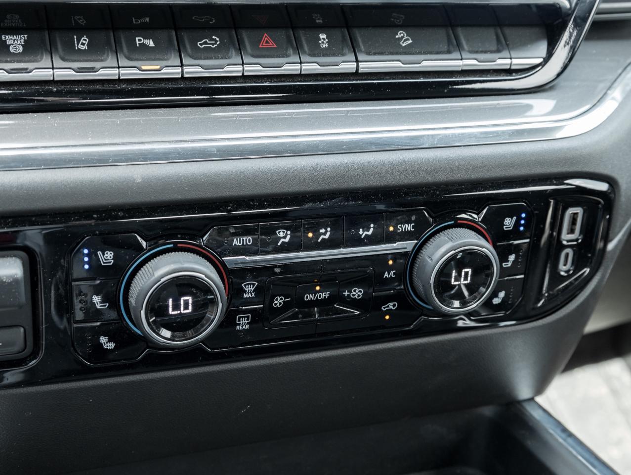 2024 Chevrolet SILVERADO 2500HD No Accident, Trailering, Tech, Off-Rd, Safety Pkgs Photo