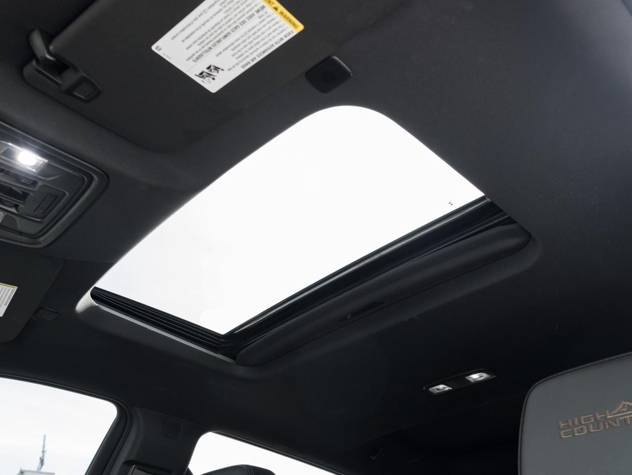 2024 Chevrolet SILVERADO 2500HD No Accident, Trailering, Tech, Off-Rd, Safety Pkgs Photo