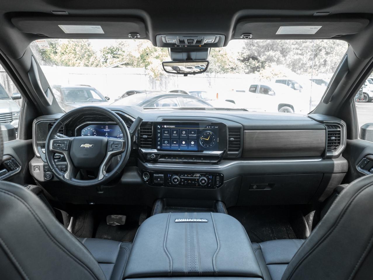 2024 Chevrolet SILVERADO 2500HD No Accident, Trailering, Tech, Off-Rd, Safety Pkgs Photo