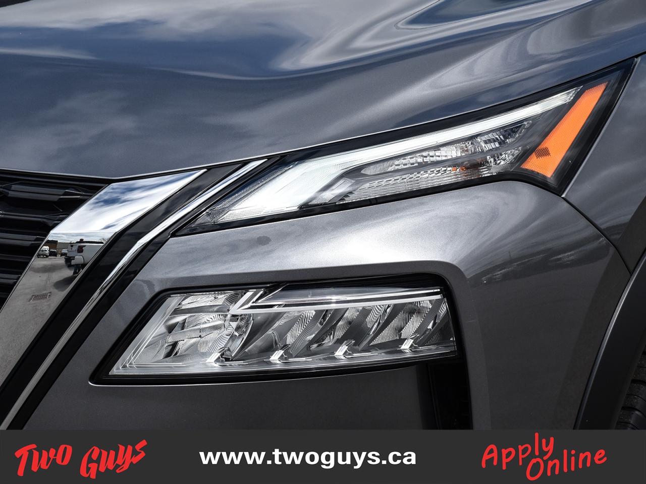 2022 Nissan Rogue SV AWD   Panoroof   Htd Cloth   New Tires Photo3