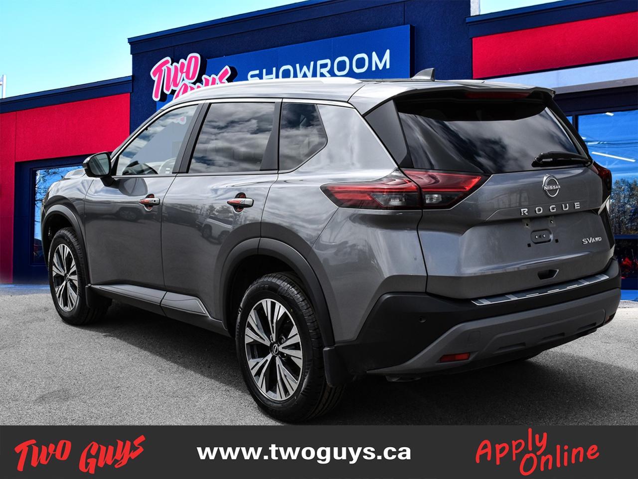 2022 Nissan Rogue SV AWD   Panoroof   Htd Cloth   New Tires Photo