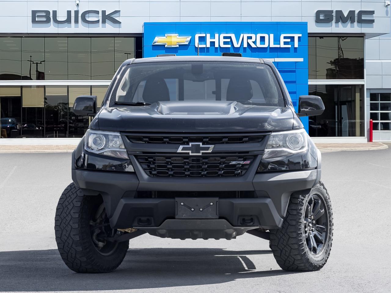 2019 Chevrolet Colorado 4WD ZR2, Midnight Edition, Off-Road Sports Bar Photo