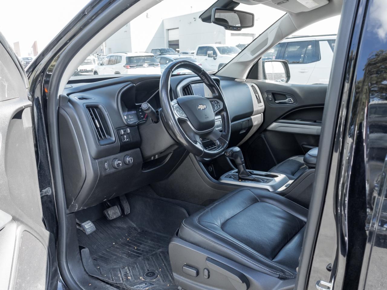 2019 Chevrolet Colorado 4WD ZR2, Midnight Edition, Off-Road Sports Bar Photo