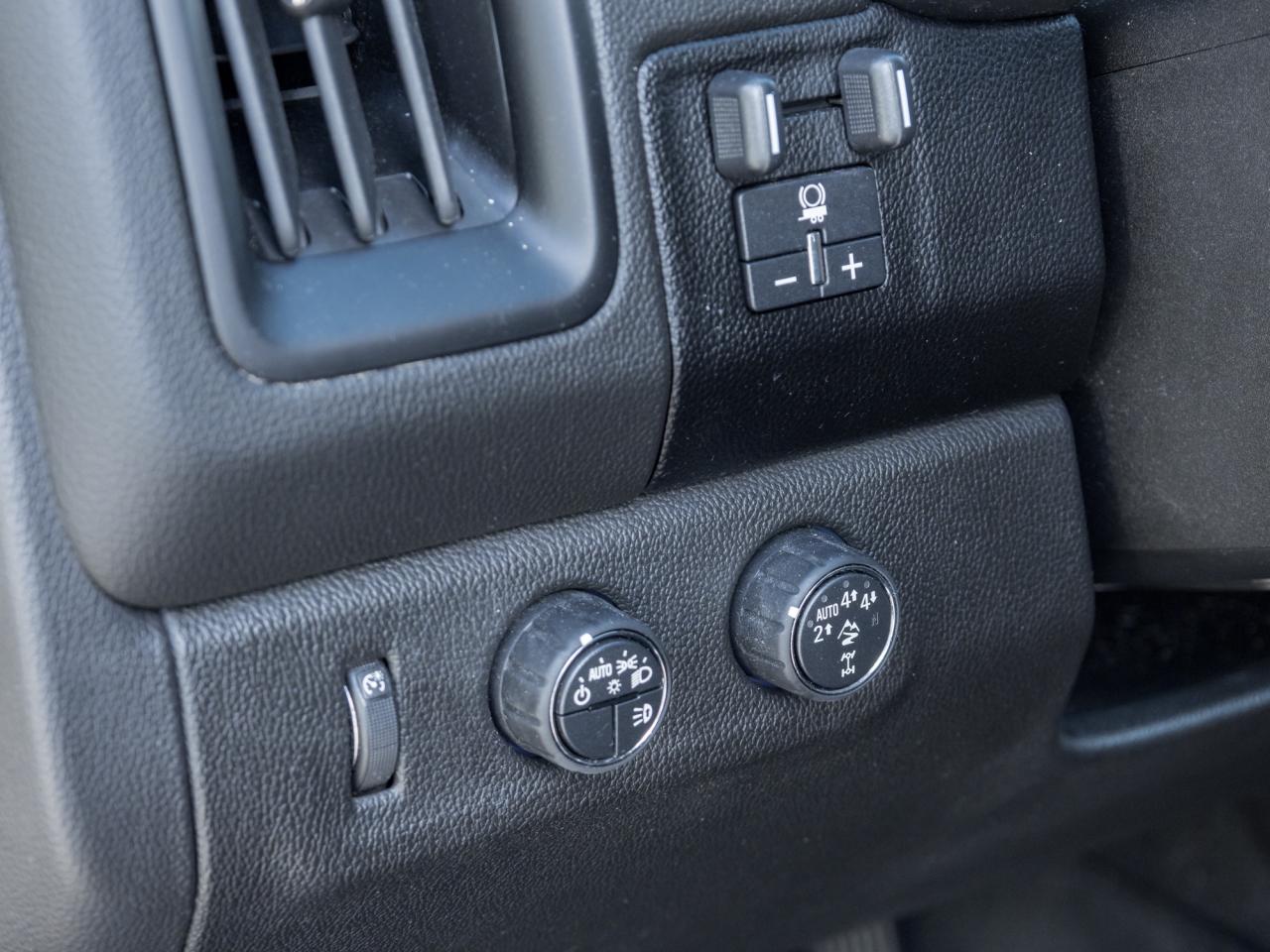 2019 Chevrolet Colorado 4WD ZR2, Midnight Edition, Off-Road Sports Bar Photo