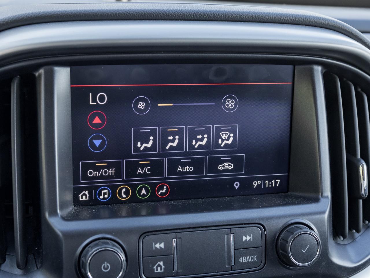 2019 Chevrolet Colorado 4WD ZR2, Midnight Edition, Off-Road Sports Bar Photo