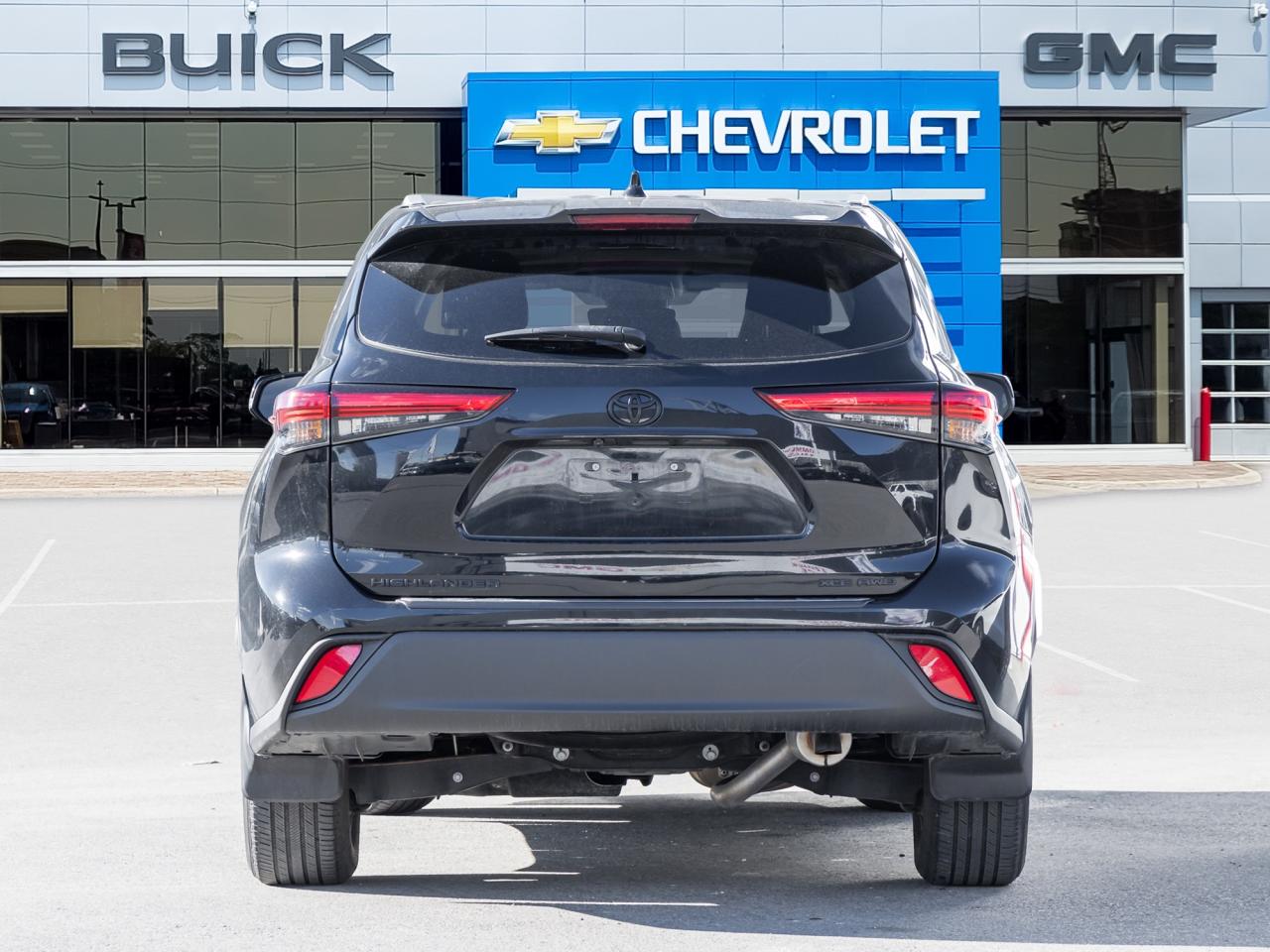 2022 Toyota Highlander XLE AWD Photo