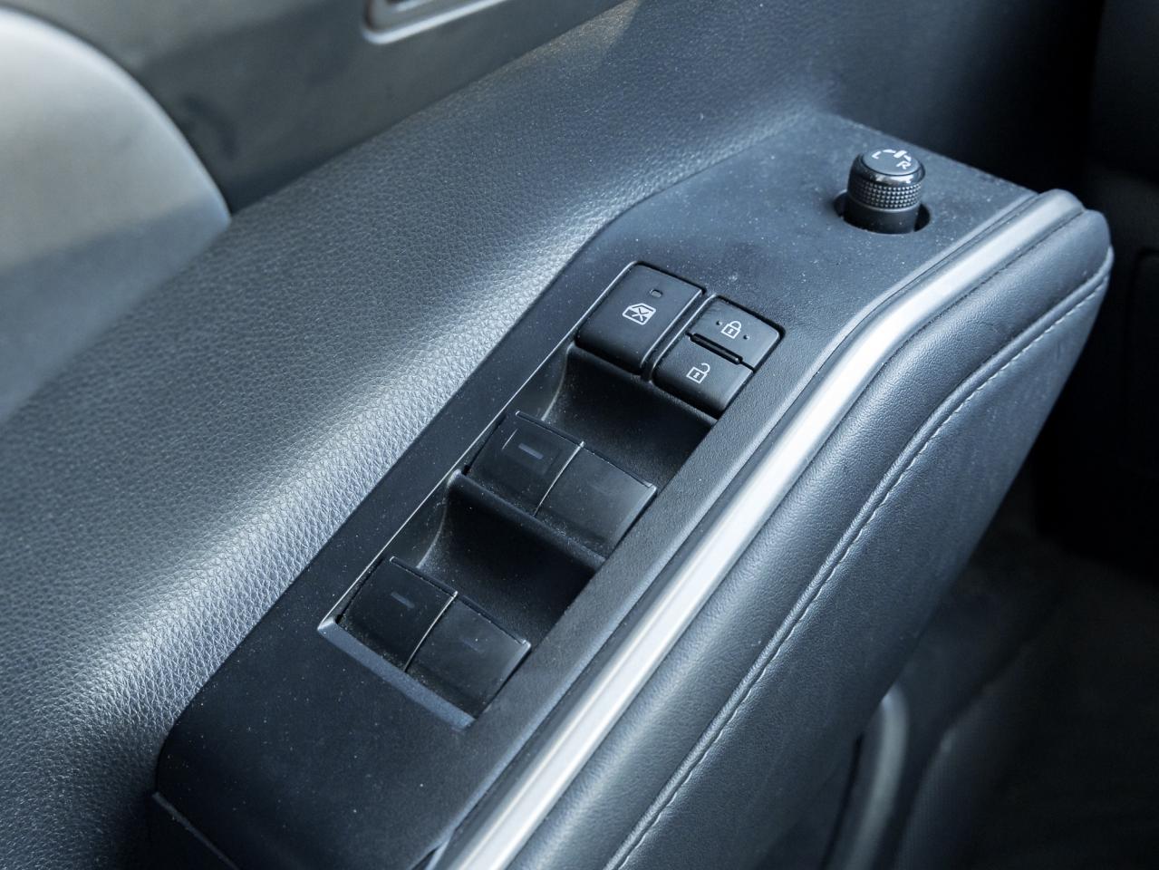 2022 Toyota Highlander XLE AWD Photo