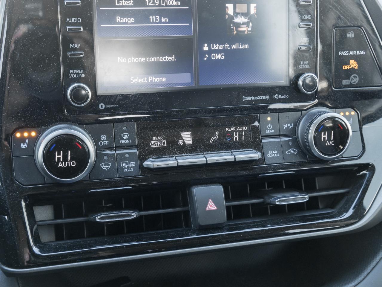 2022 Toyota Highlander XLE AWD Photo