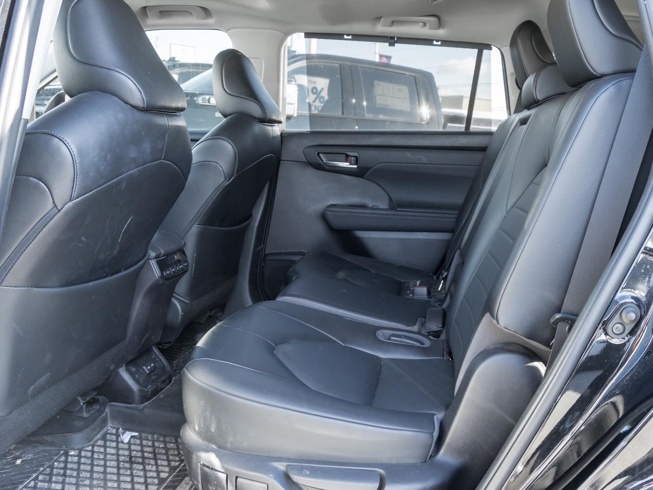 2022 Toyota Highlander XLE AWD Photo