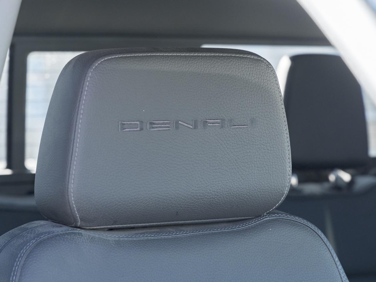 2021 GMC Sierra 1500 Tech PKG, Denali Ultimate PKG, 22" Wheels Photo