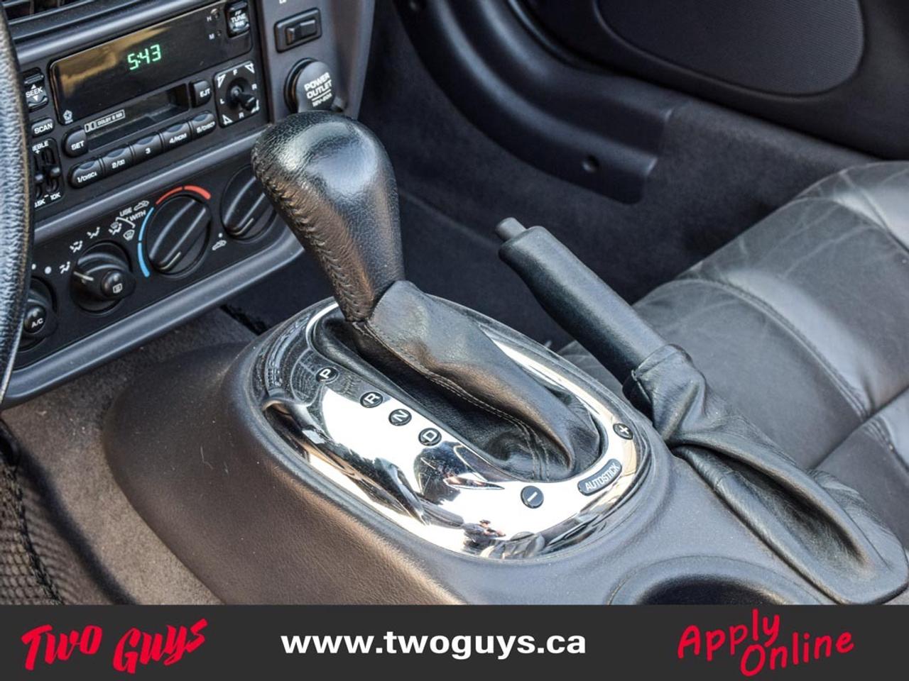 2000 Plymouth Prowler 2dr Roadster Photo