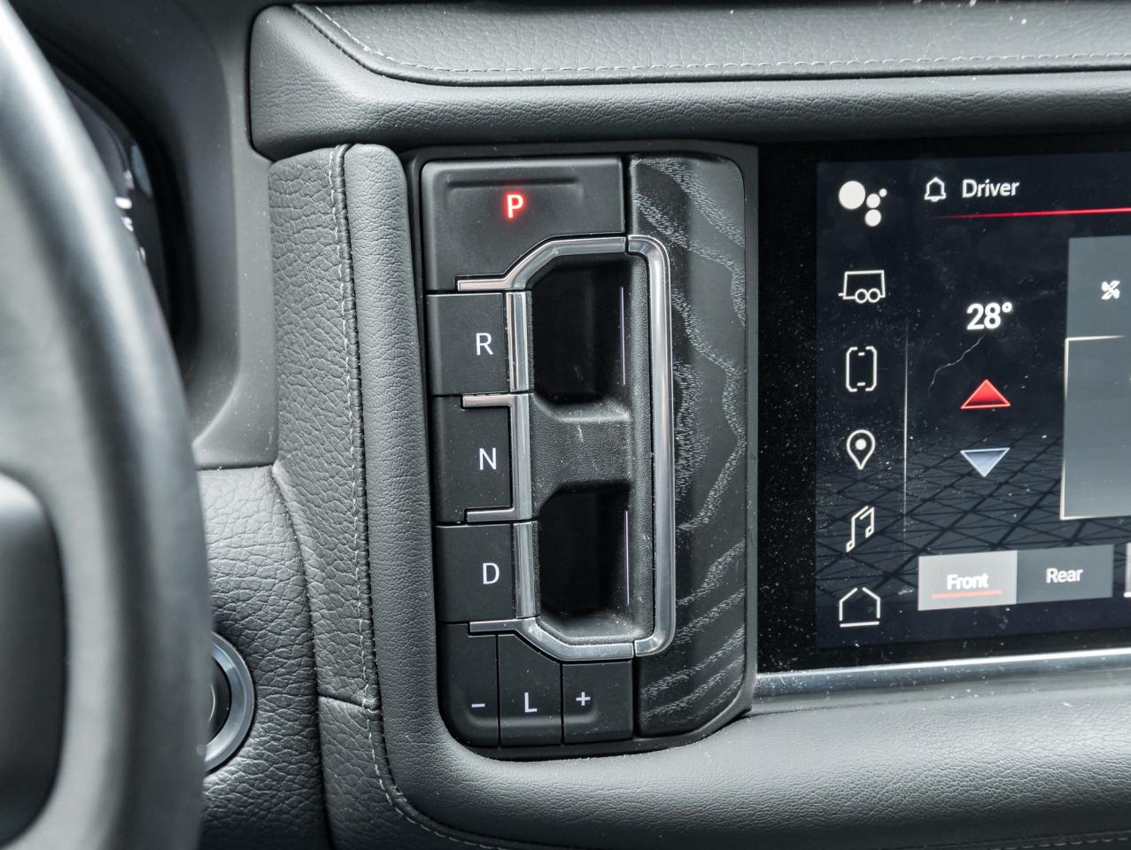 2023 GMC Yukon XL 4WD 4dr Denali, 6.2L, Premium Pkg, One owner Photo