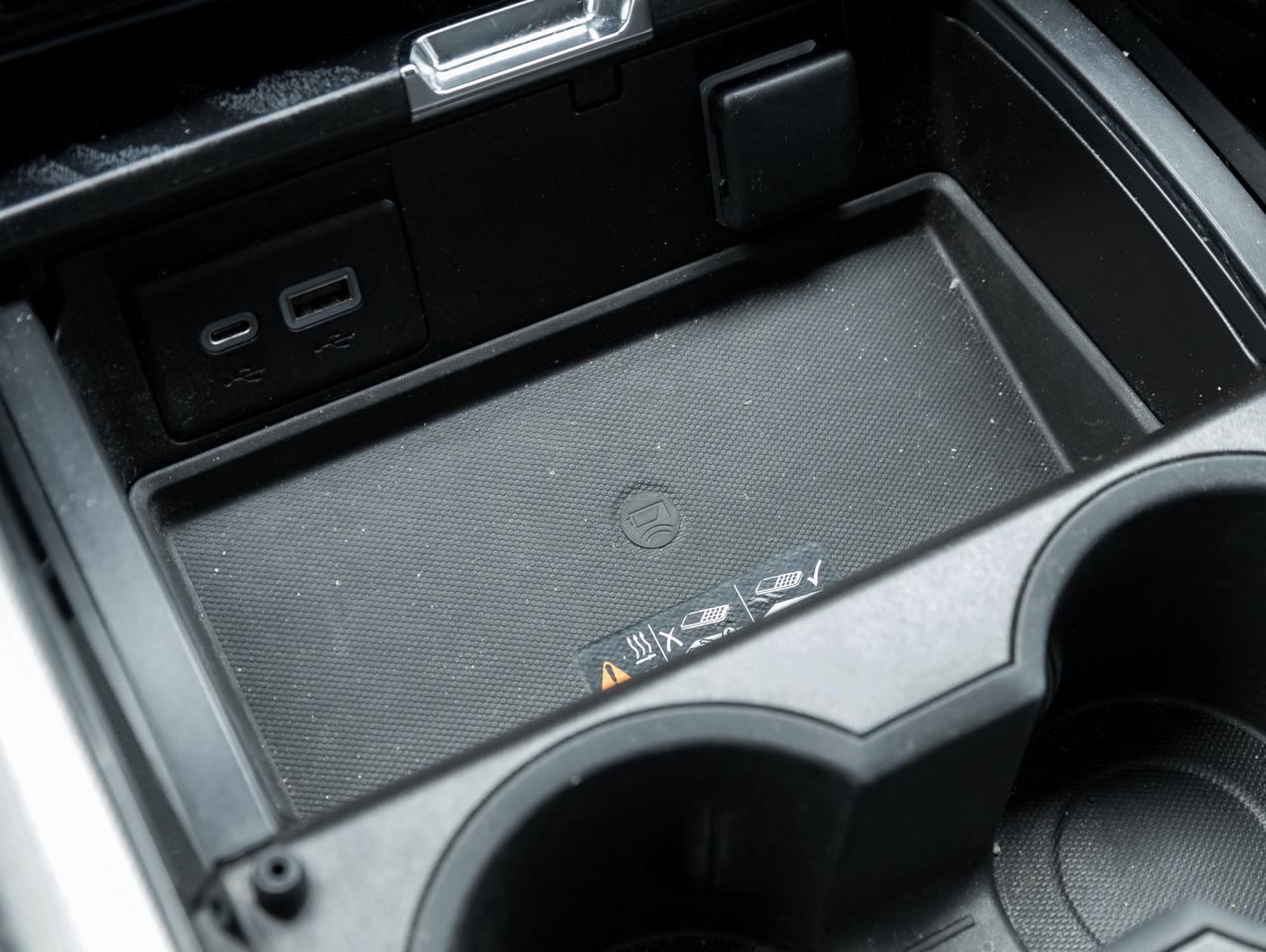 2023 GMC Yukon XL 4WD 4dr Denali, 6.2L, Premium Pkg, One owner Photo