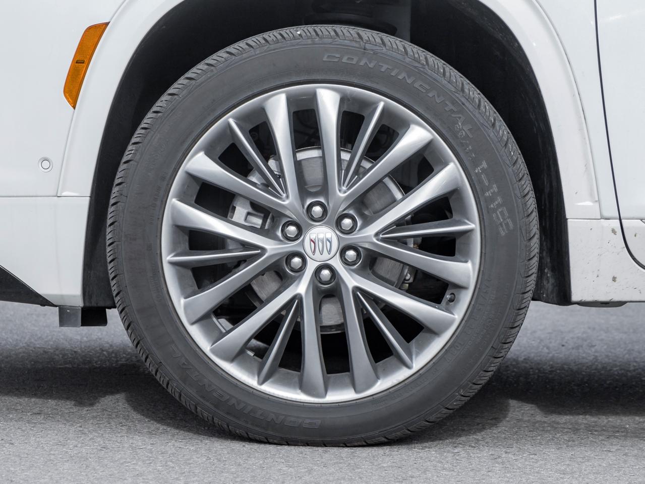 2025 Buick Enclave Avenir Demo Photo3