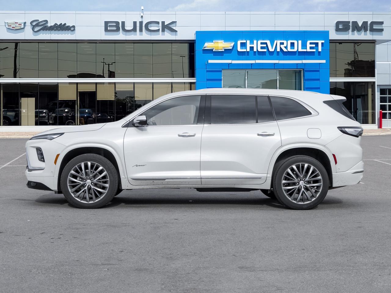 2025 Buick Enclave Avenir Demo Photo2