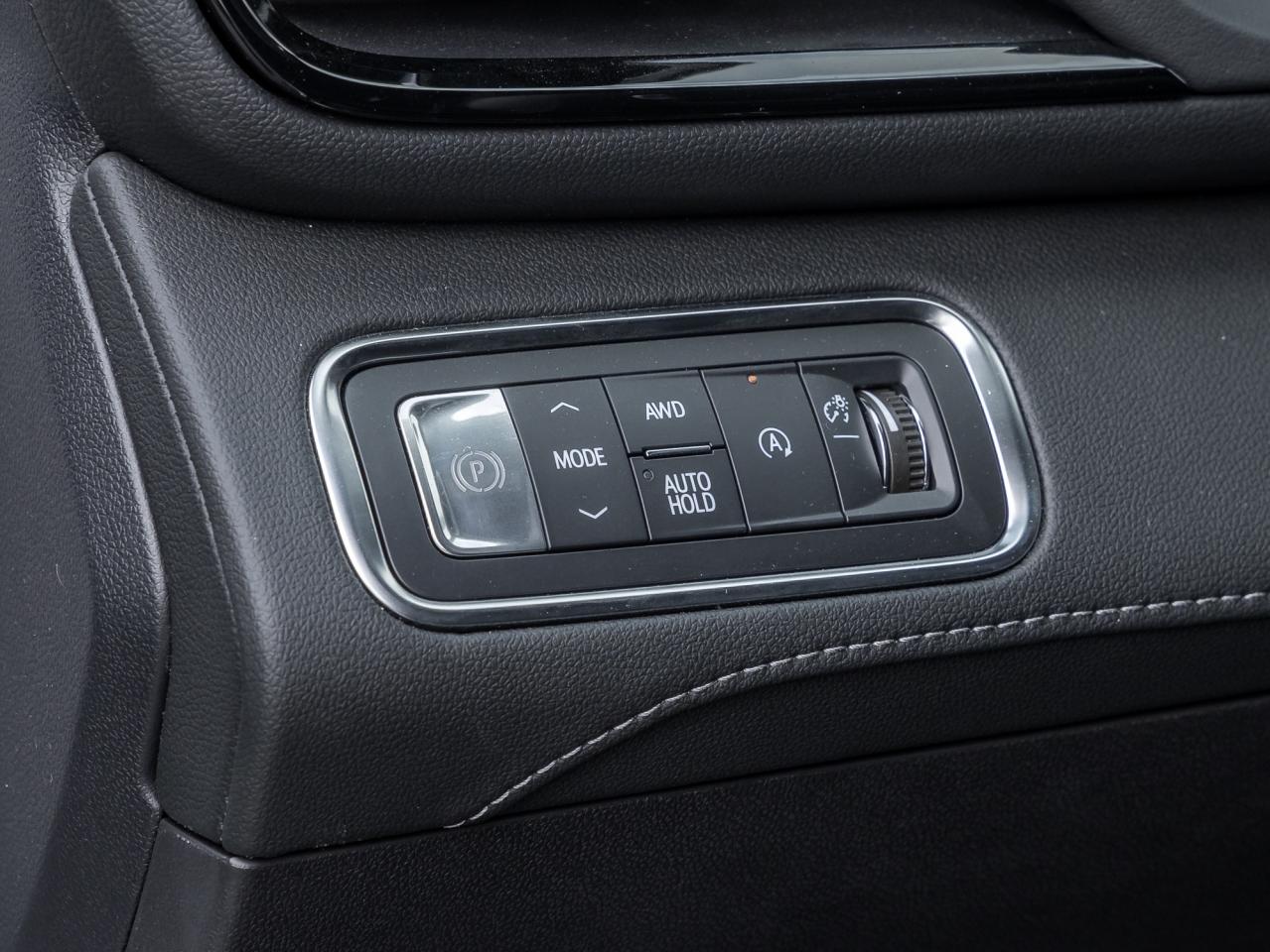 2025 Buick Enclave Avenir Demo Photo