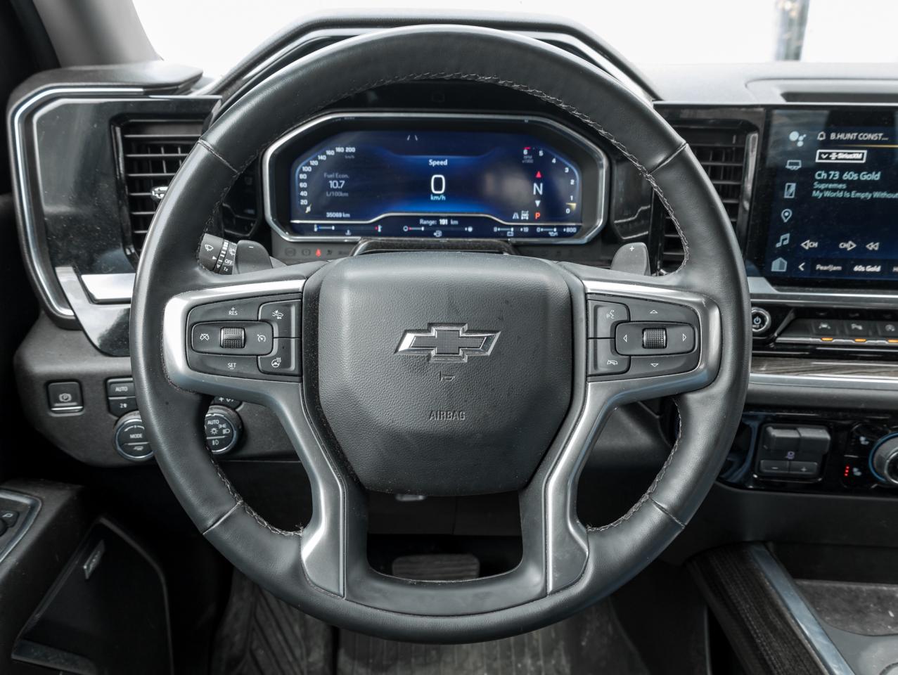 2024 Chevrolet Silverado 1500 4WD Crew RST, True North Pkg, Z71 Off-Road Pkg Photo