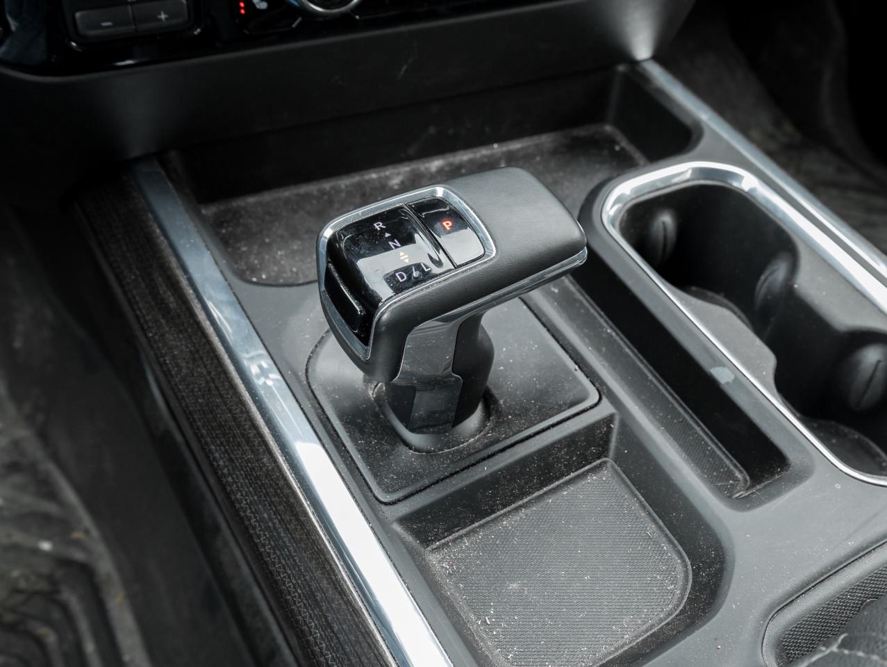 2024 Chevrolet Silverado 1500 4WD Crew RST, True North Pkg, Z71 Off-Road Pkg Photo