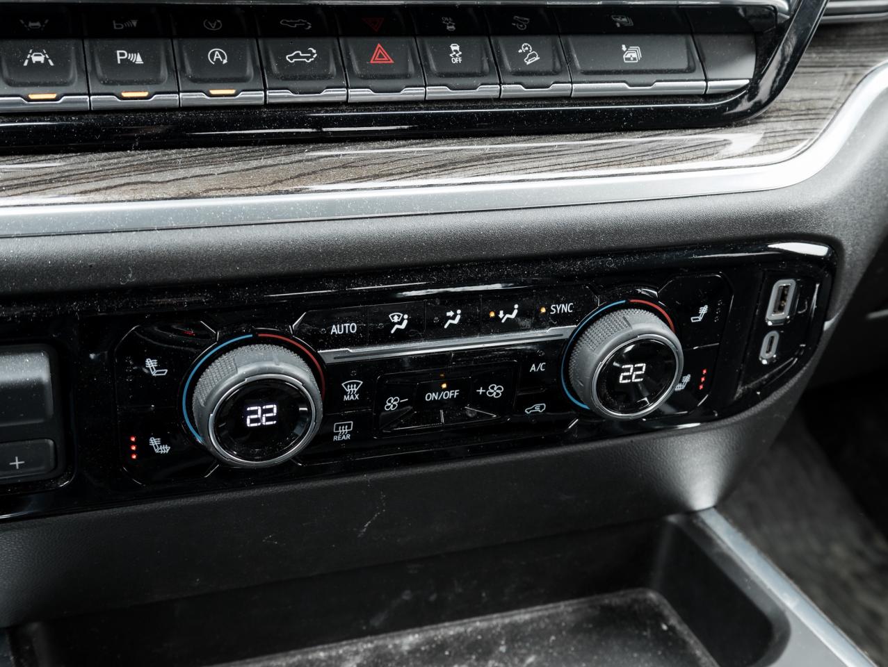 2024 Chevrolet Silverado 1500 4WD Crew RST, True North Pkg, Z71 Off-Road Pkg Photo