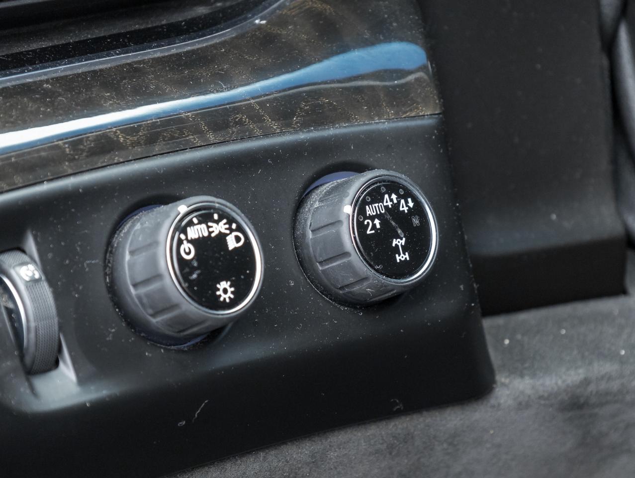 2019 Cadillac Escalade 4WD 4dr Platinum Photo