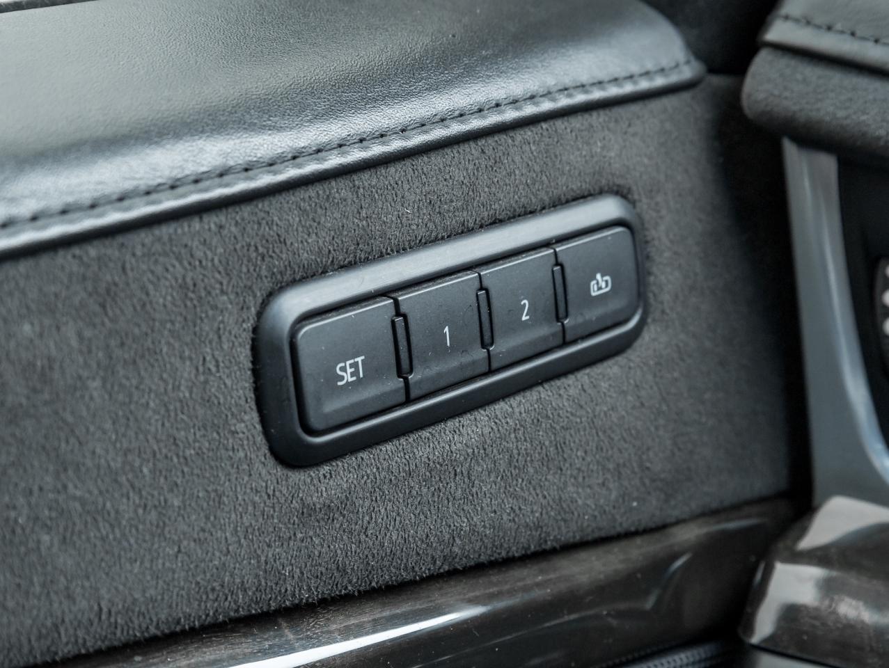 2019 Cadillac Escalade 4WD 4dr Platinum Photo