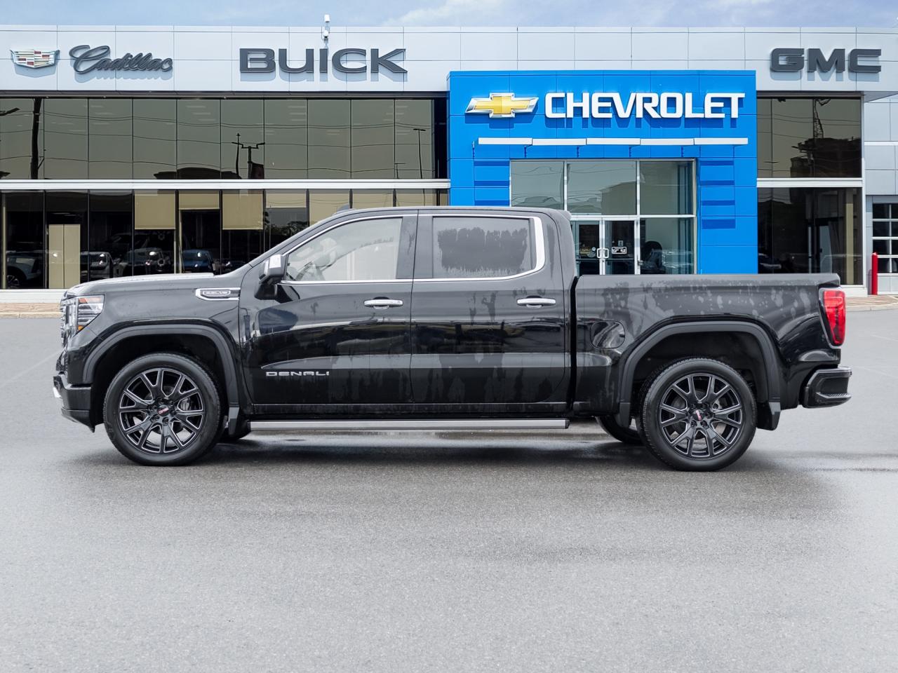 2023 GMC Sierra 1500 Denali Reserve, CAT-Back Performance Exhaust Photo2