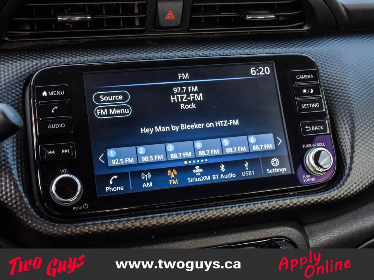 2023 Nissan Kicks SV Special Edition   WOW KMS   Htd Seats Photo