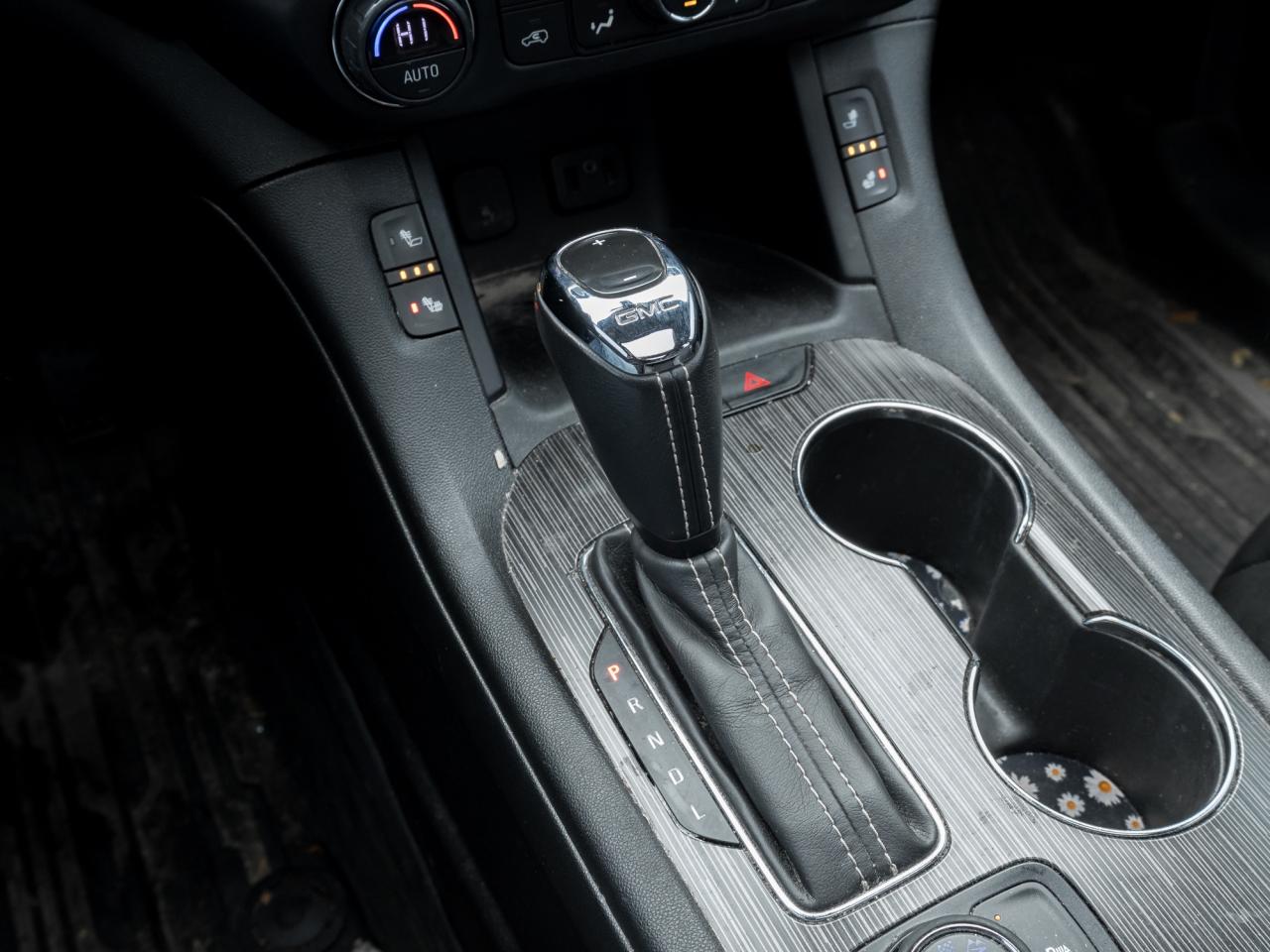 2019 GMC Acadia AS IS   Driver Alert PKG, AWD, BOSE SOUND Photo