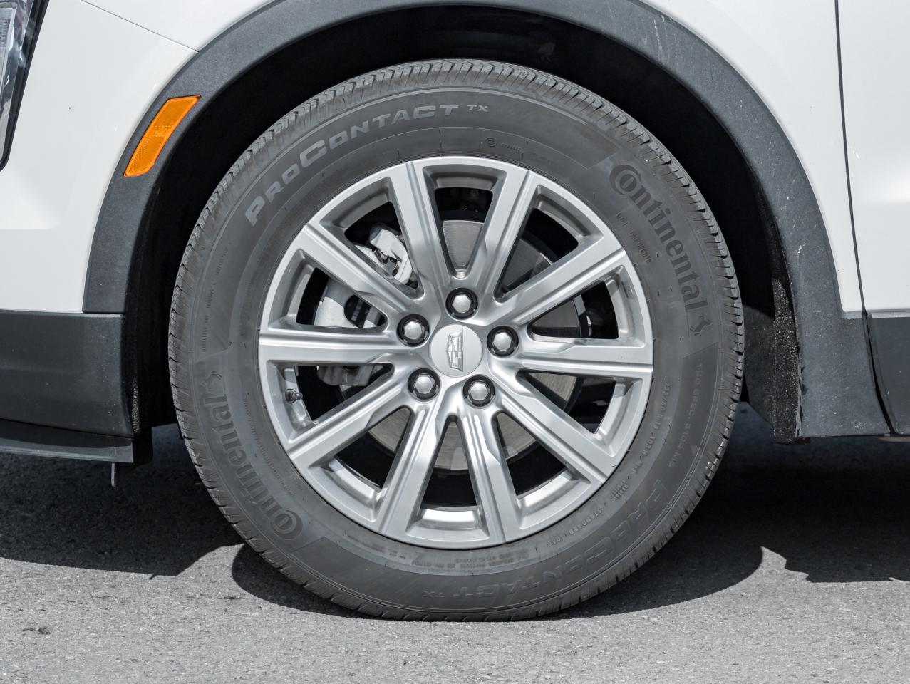 2021 Cadillac XT4 AWD 4dr Premium Luxury Photo