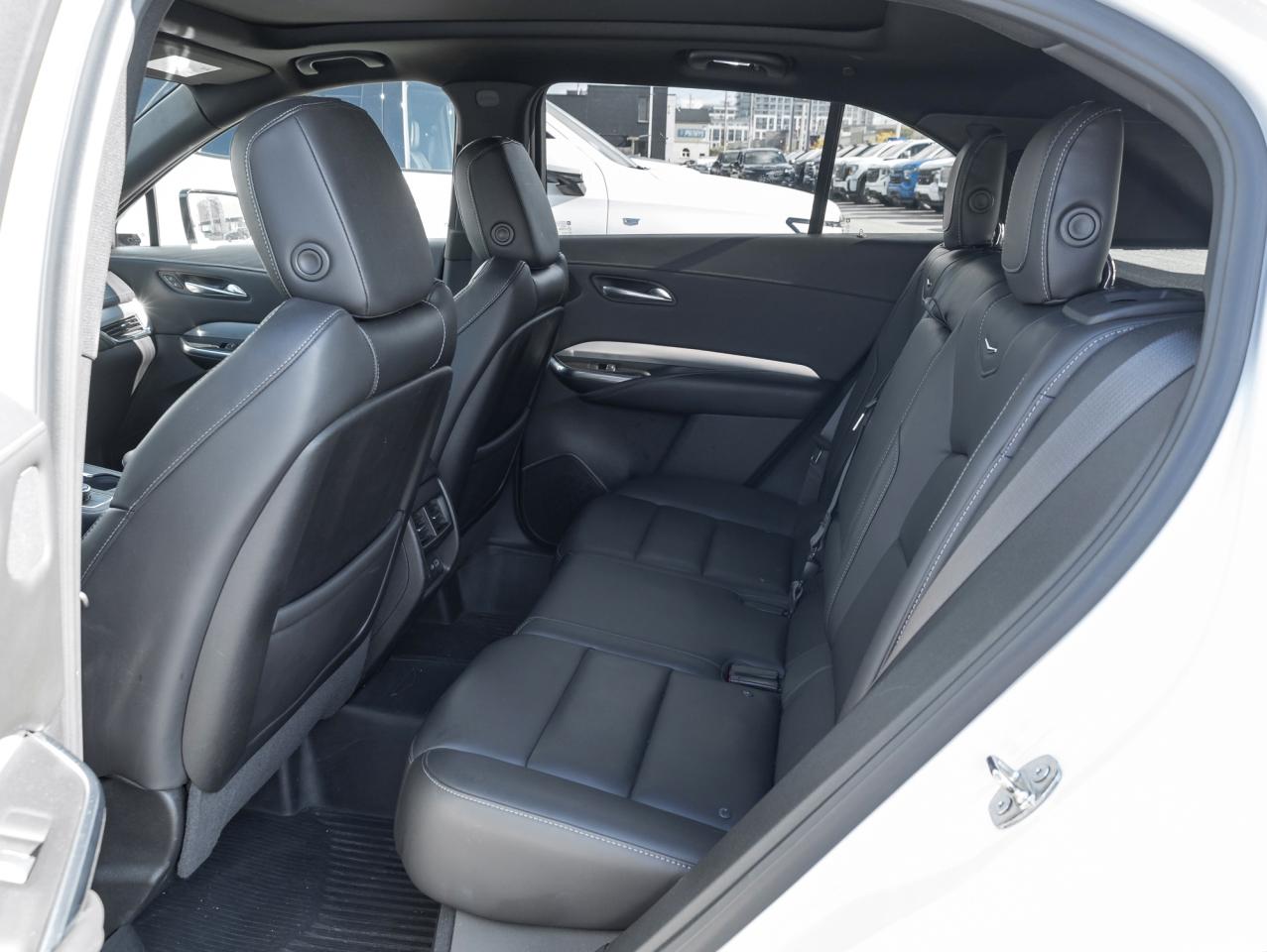 2021 Cadillac XT4 AWD 4dr Premium Luxury Photo