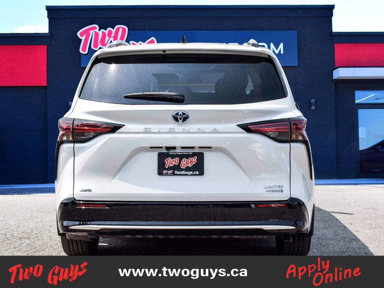 2022 Toyota Sienna Limited AWD   DVD   Htd /Cool Lthr   Sunroof   Nav Photo