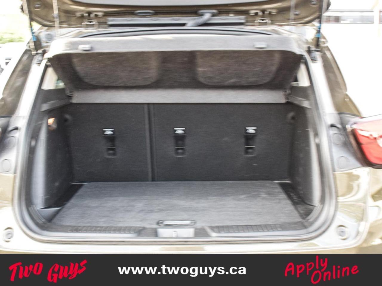 2024 Chevrolet Trax LT   Htd Cloth   Lease Return   Clean CF Photo