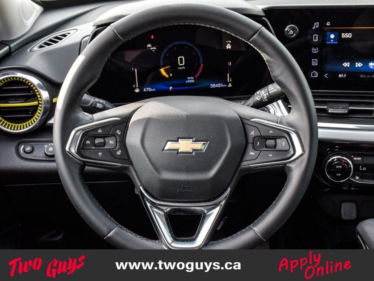 2024 Chevrolet Trax LT   Htd Cloth   Lease Return   Clean CF Photo