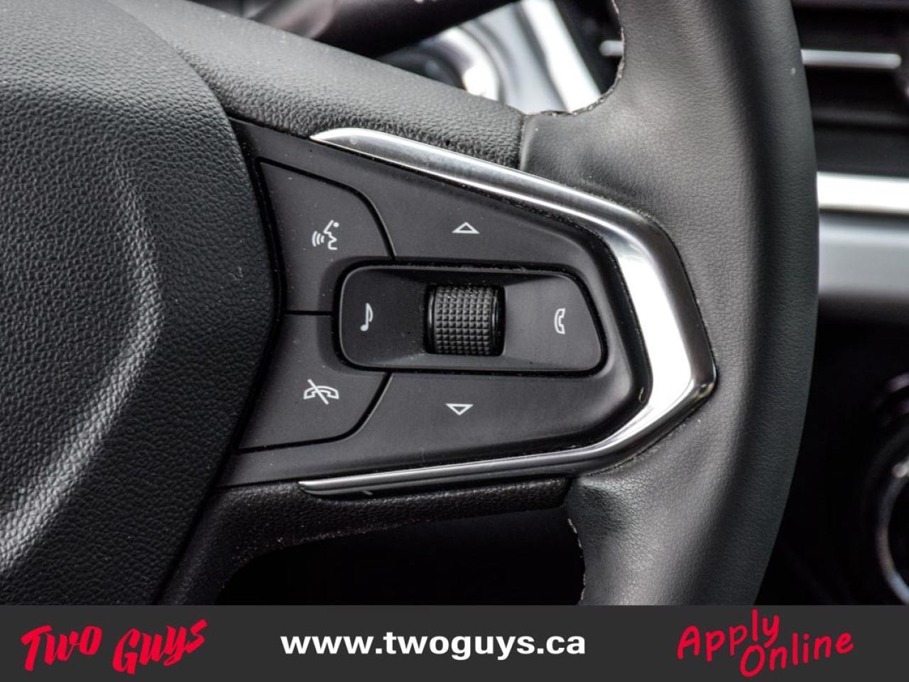 2024 Chevrolet Trax LT   Htd Cloth   Lease Return   Clean CF Photo