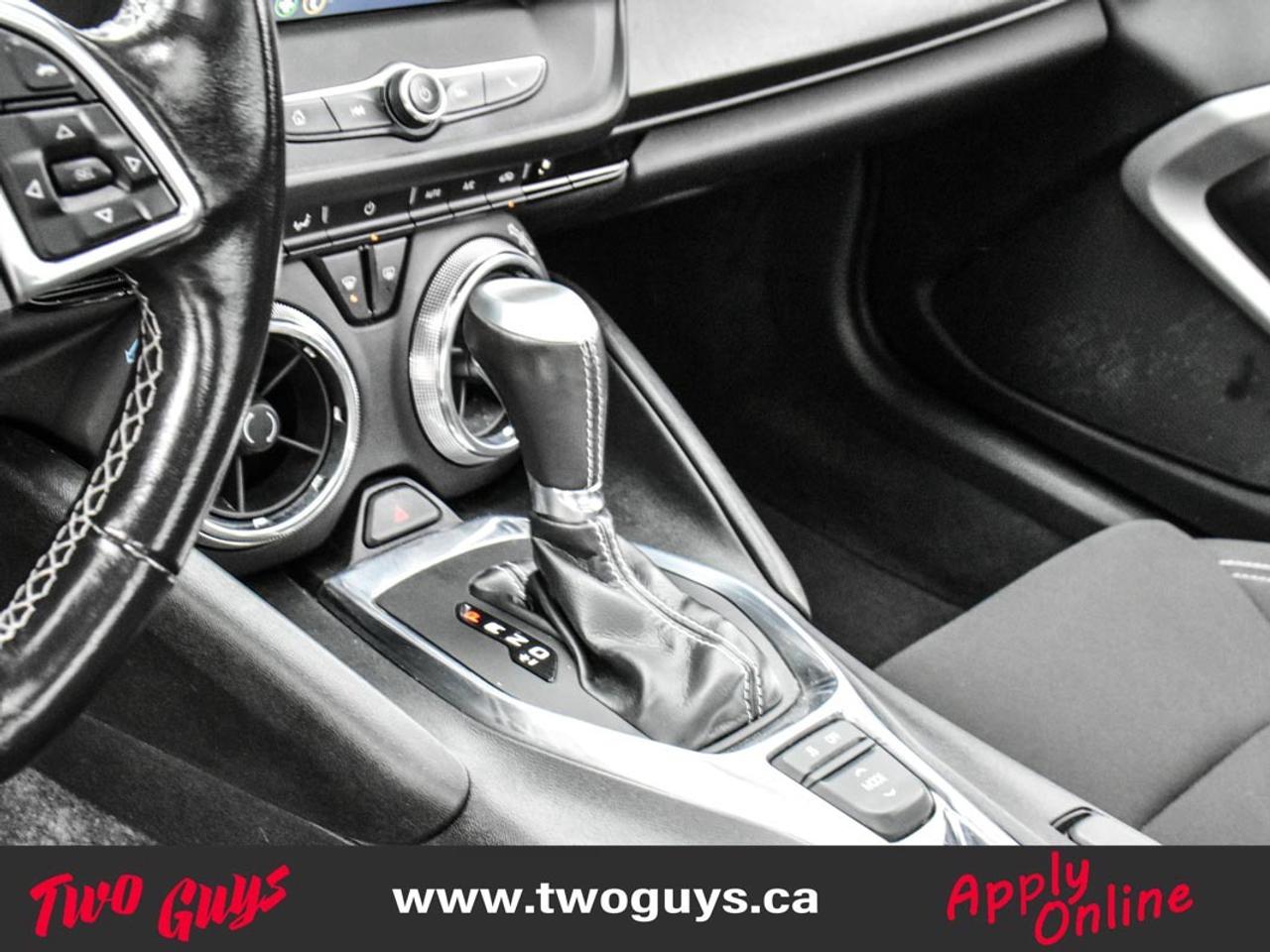 2019 Chevrolet Camaro 1LT RS   2.0L Auto   Sunroof   Cloth Photo