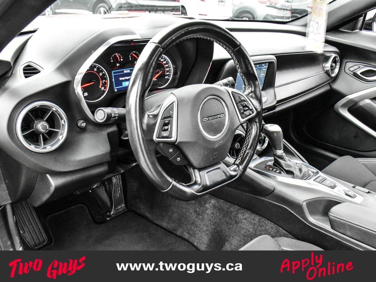 2019 Chevrolet Camaro 1LT RS   2.0L Auto   Sunroof   Cloth Photo